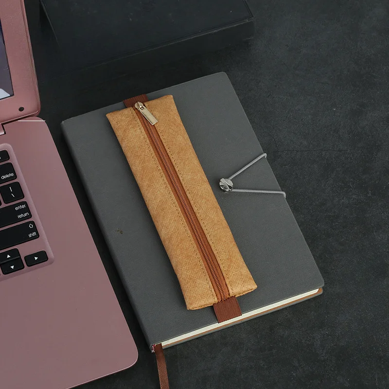 Porte-stylo à bande élastique  - Leather Work Notepad avis et prix